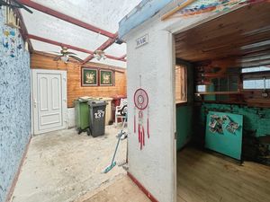 Lean to- click for photo gallery